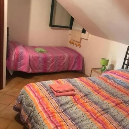 Tenuta Baronale Jo - Sant'elia 4 *