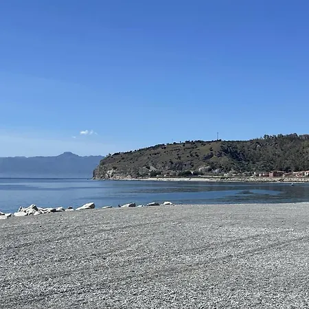 Tenuta Baronale Jo - Sant'elia 4 * Palizzi Marina